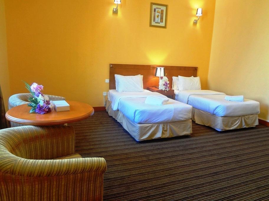 Al Massa Plus Hotel Al Ain Exterior foto